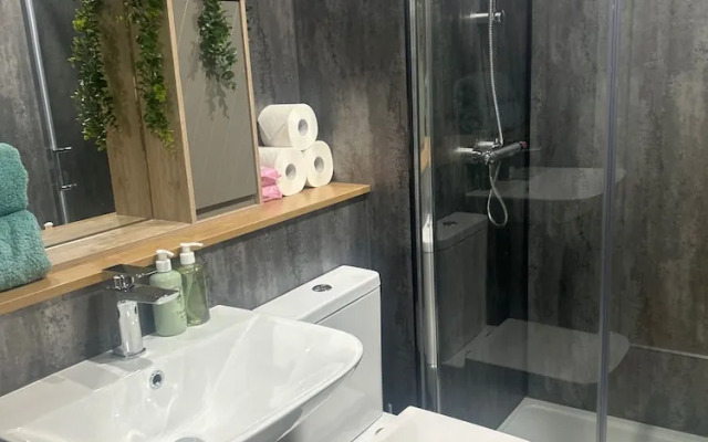 Leeds Luxury Apartment - City Centre Gem