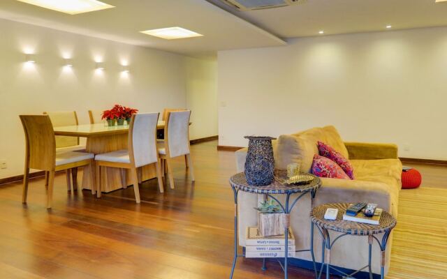 LinkHouse Amazing Spacious