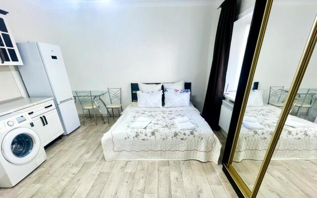 Апартаменты на улице Шахбазова 55