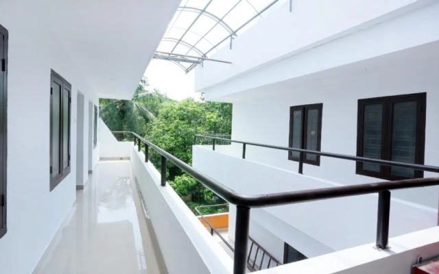 Hotel Rv Tower By OYO Rooms