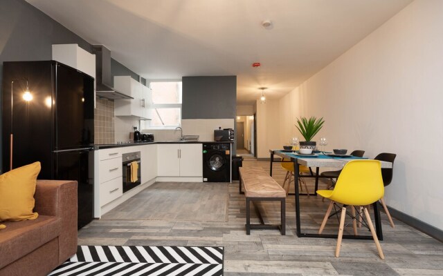 Oak Suite - Talbot Road - Blackpool - Spacious