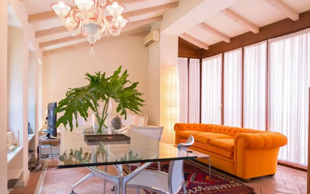 Oriental Apartment Gardens Views 2 pax