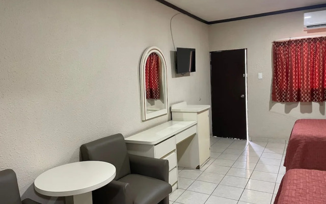 Kavia Meoqui Hotel & Suites