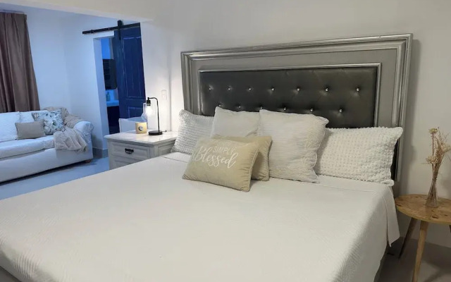Onyx luxury rd
