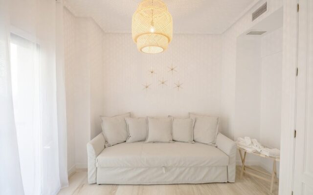 Luxury City Apartment