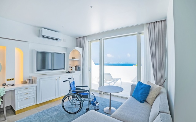 Santorini Hotel&Villas Miyakojima – Guest Rooms – Irabu Island