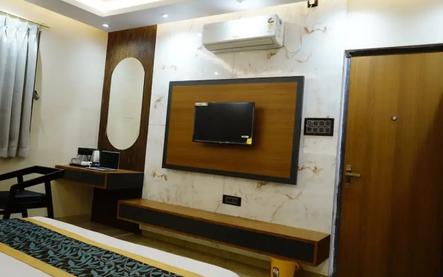 Hotel Shakuntla Palace
