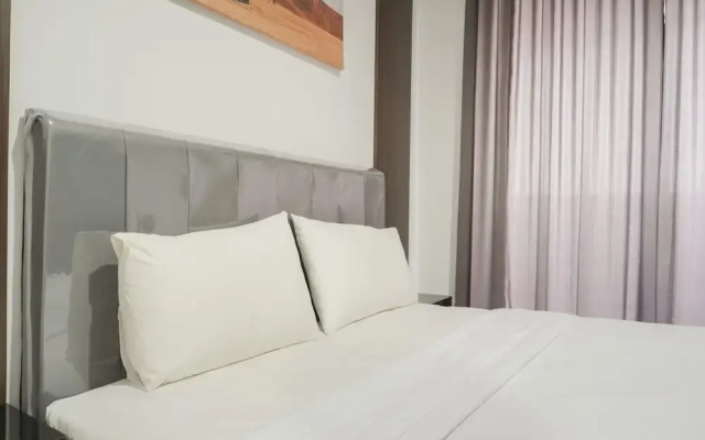 Nice And Comfort Studio At West Vista Apartment