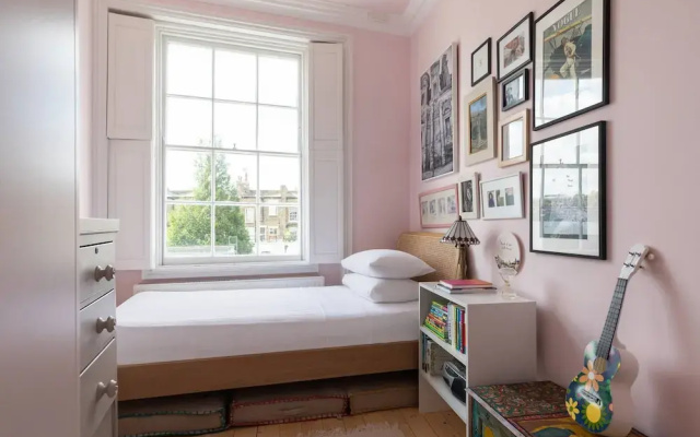 Lyme Terrace by Onefinestay