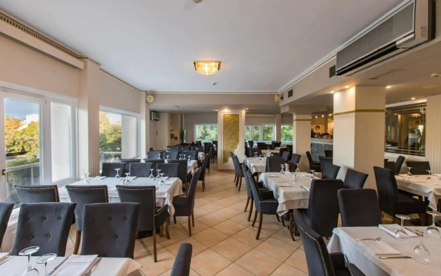Achillion Hotel