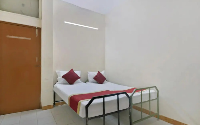 Shanthiniketan Homes by OYO Rooms