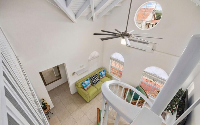 Cute Cozy 3BR Great Location