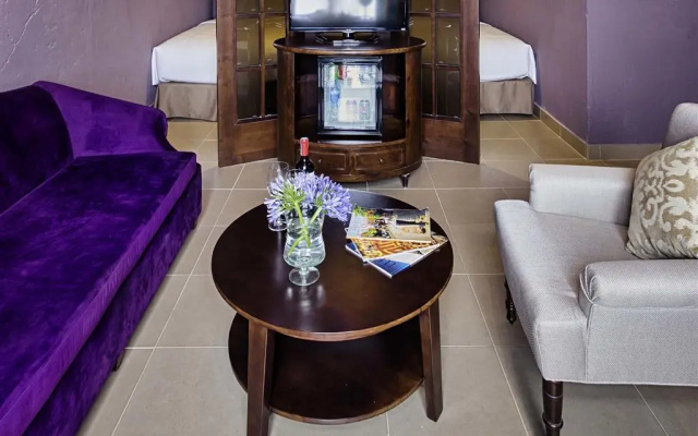 Mercure Danang French Village Bana Hills