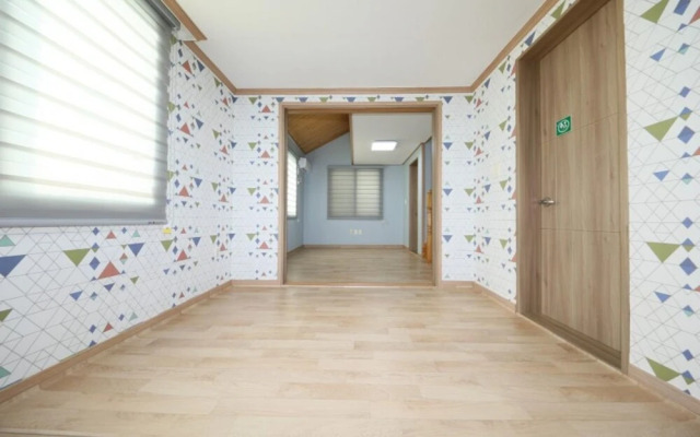 Boryeong Rosemary Pension