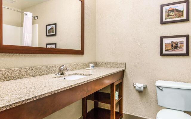 Comfort Inn Duncansville - Altoona