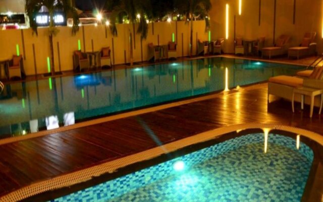 Nagoya Hill Hotel Batam