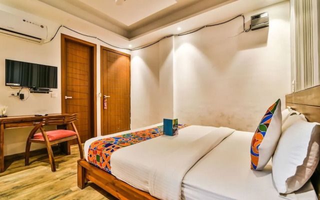 FabHotel Comfort Dome Premium