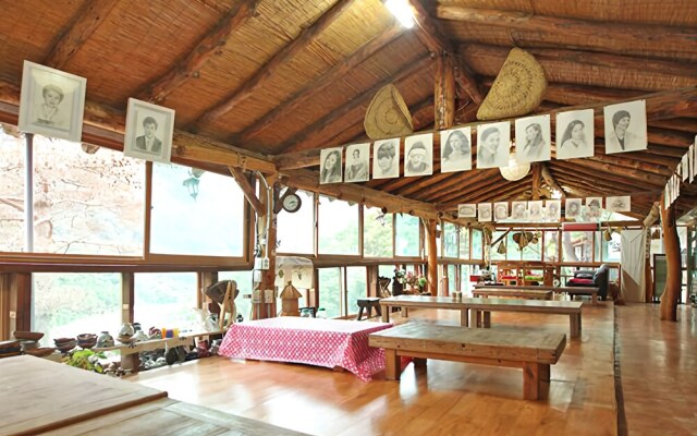 Yangsan Pensionsong Pension