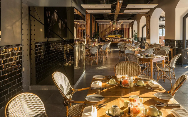 Отель The Victoria & Alfred