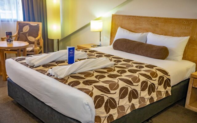 Highlander Hotel