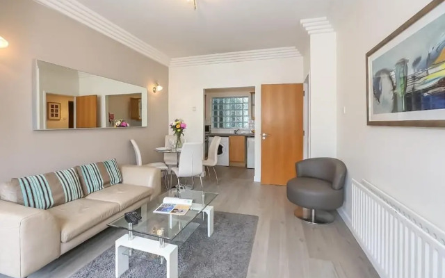 IFSC Townhouse Apartments