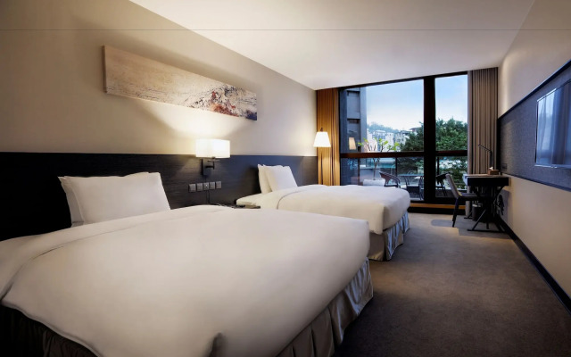 Platinum Hotel