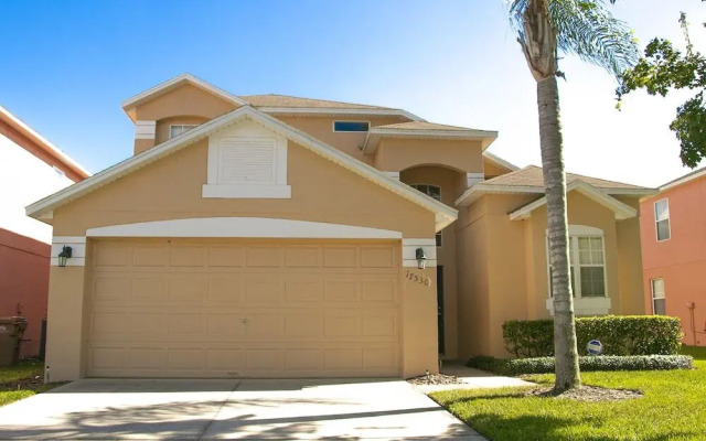 Woodcrest Way