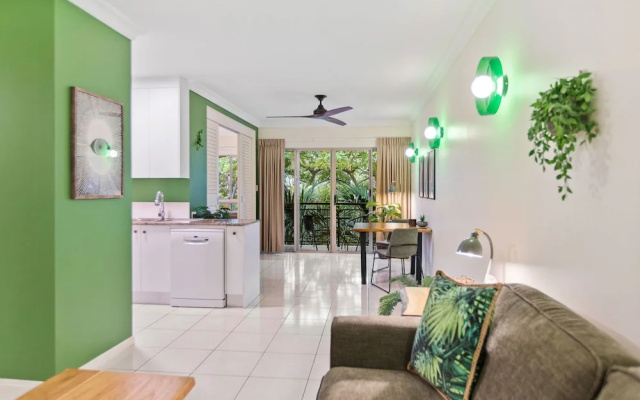 Tropical Resort Escape – Guest Rooms – Cairns