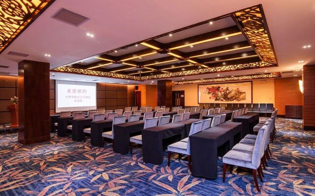 Meili Xiangyue Canghai Golf Hotel
