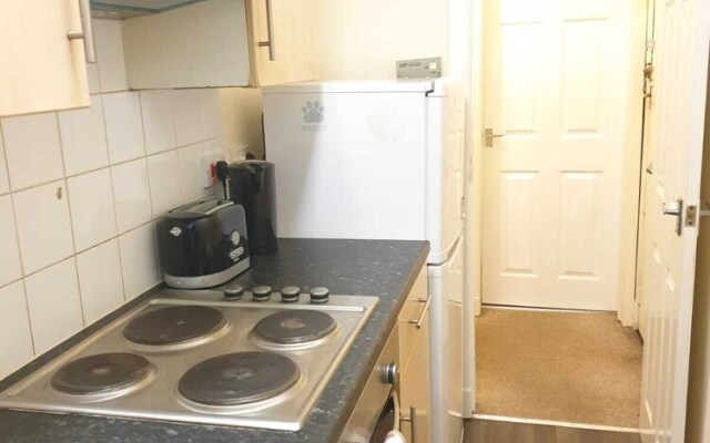 Convenient Clean and Comfortable Flat