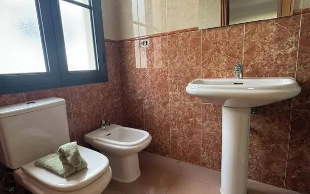 Villa-costaadeje-3br-balcony-wifi-parking