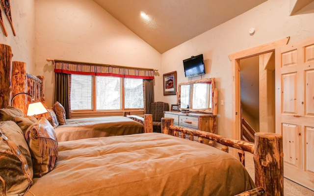 Timber Wolf Lodge by Park City Lodging