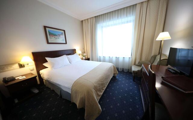 Ramada Majestic Bucharest