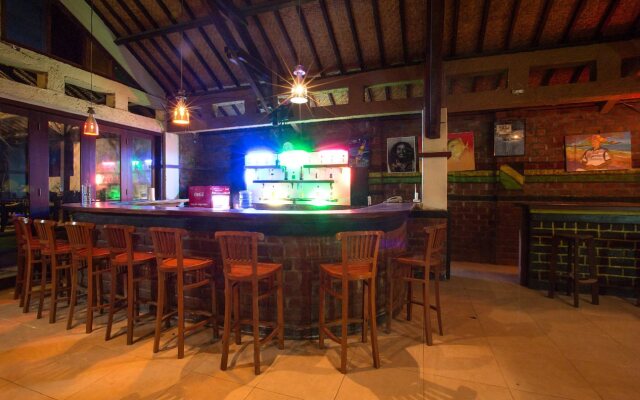 Shore Bar Hotel Lombok