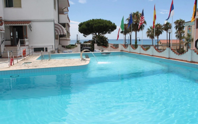 Hotel Ariston Montecarlo