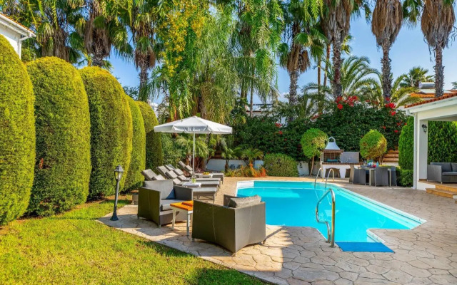 Villa Relax Latchi