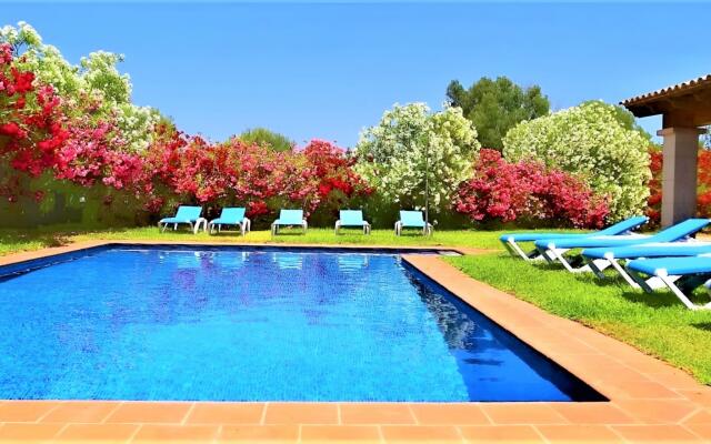 Finca Son Mas 402 by Mallorca Charme