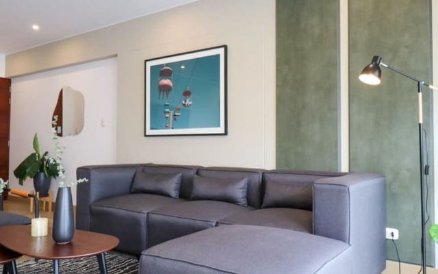w 2BR Duplex in Miraflores Near Larcomar