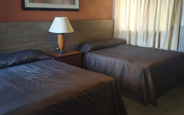 Hotel Villa del Sol Chihuahua