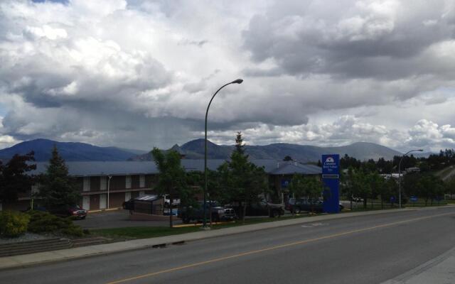 Rodeway Inn & Suites