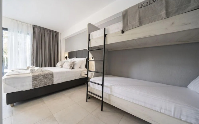 Avaton Luxury Resort