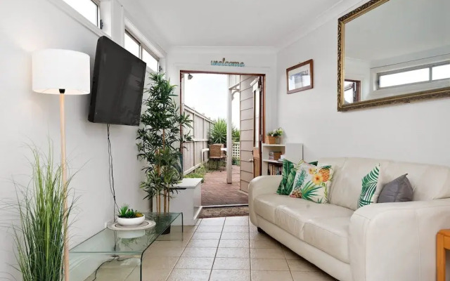 Coachhouse on the Beach