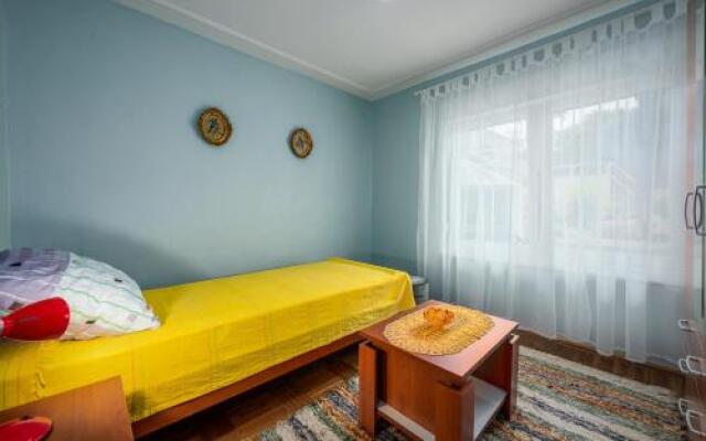 Apartment Crveni