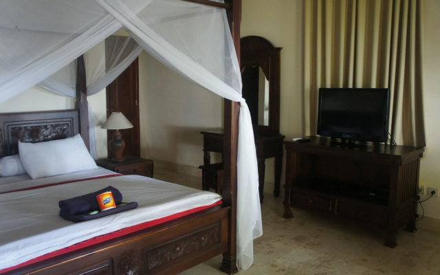 Batu Bolong Cottages
