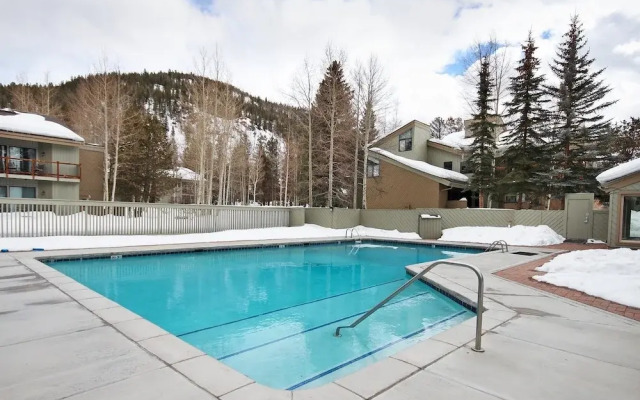 1125 Flying Dutchman 1 Bedroom Condo by RedAwning