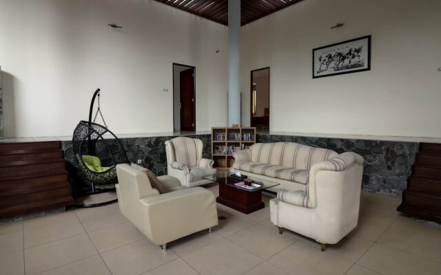 Nida Rooms Kaliurang 20 Pakem At Pakem Valley