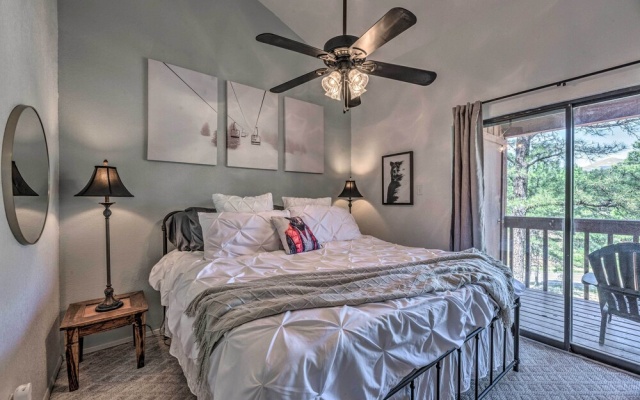 Updated Ruidoso Mountain Escape w/ Deck & Balcony!
