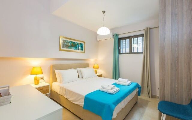 Peris Villa
