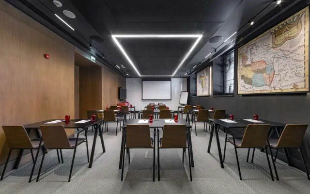 Radisson Red Tbilisi