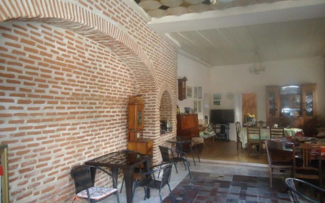 Nana's Guesthouse